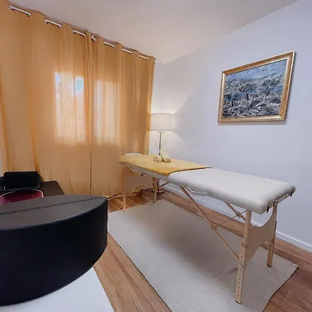 Apartment Aria - Health & Wellness App *