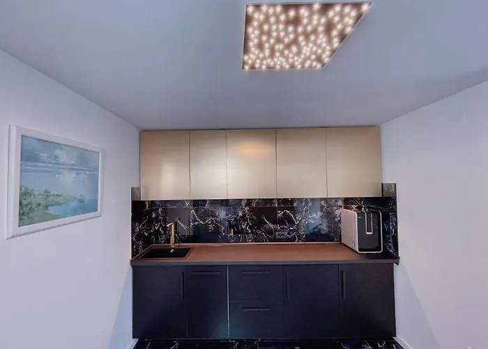 Aria - Health & Wellness App Apartment *